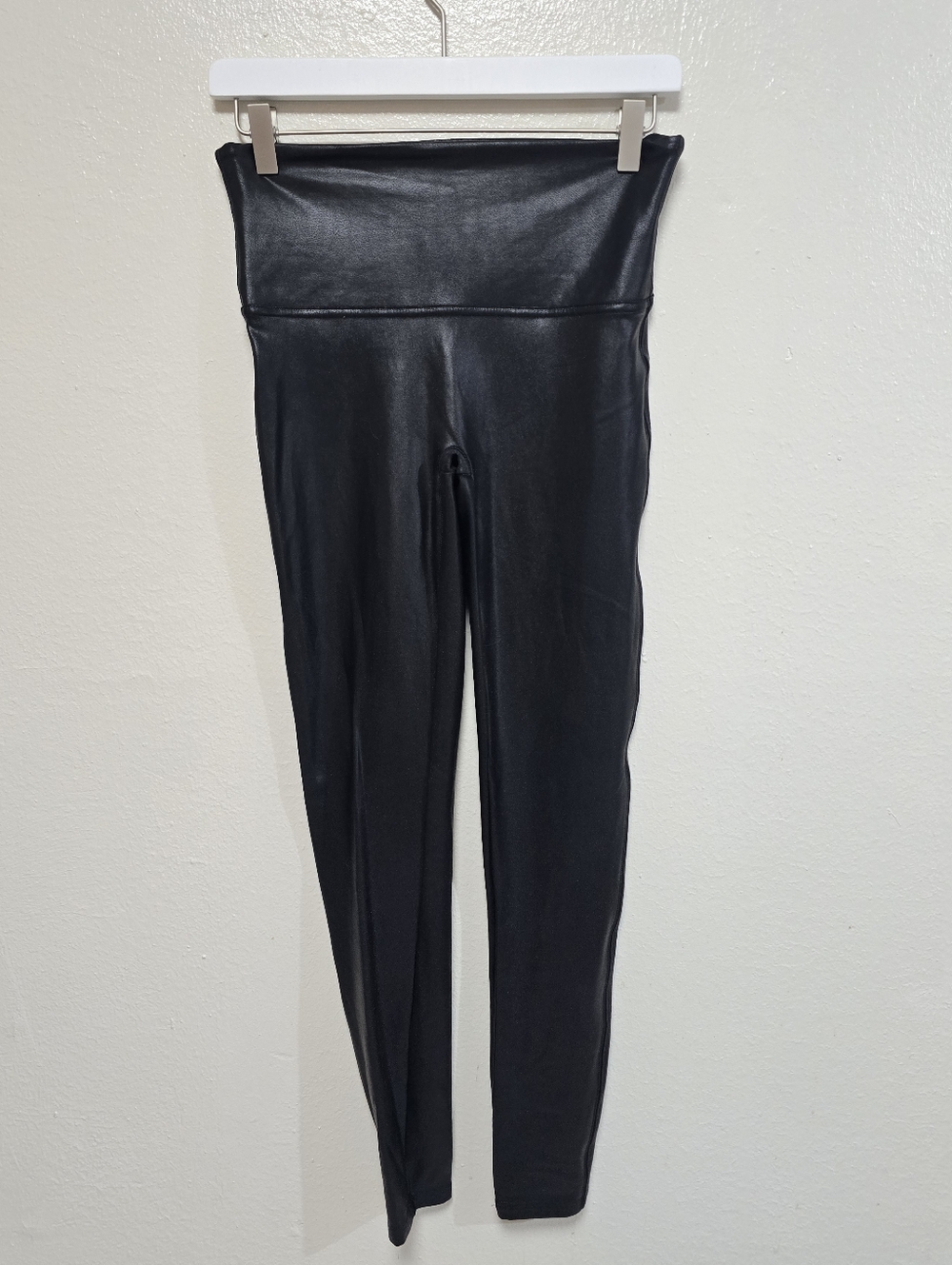 Spanx Faux Leather Leggings Black Size Large